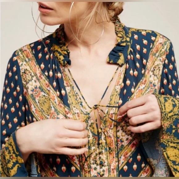 Free People Magic Mystery Tunic Shirt Navy Blue High Low Hem Bell Sleeves Large - Picture 5 of 6